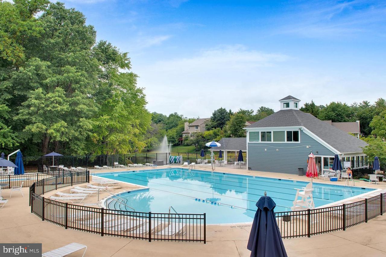 OLD BRIDGE ESTATES - Residential Lease