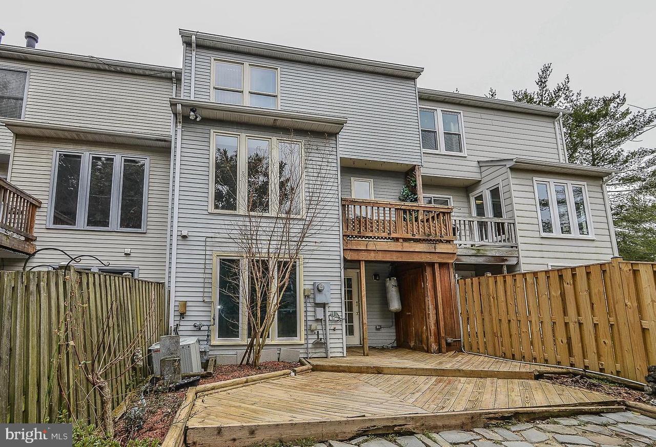 OLD BRIDGE ESTATES - Residential Lease