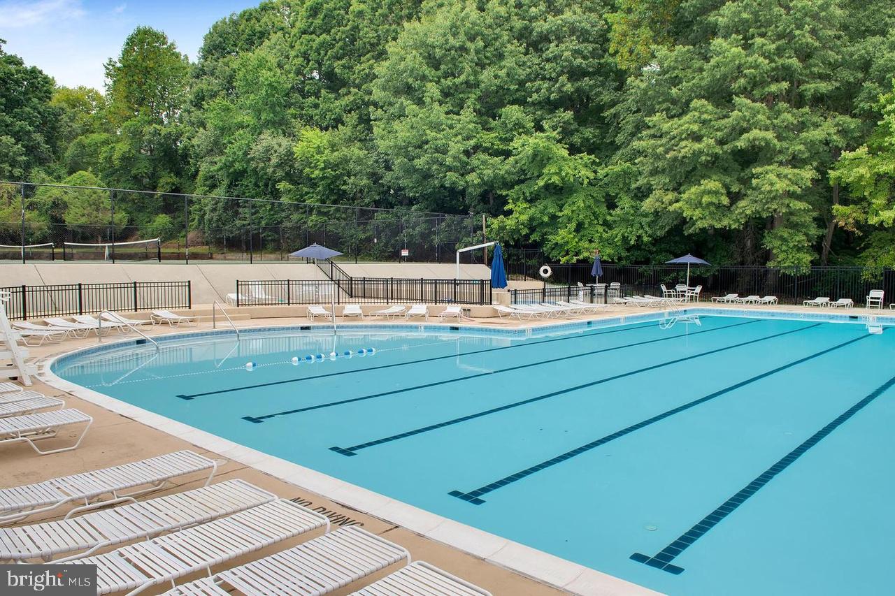 OLD BRIDGE ESTATES - Residential Lease