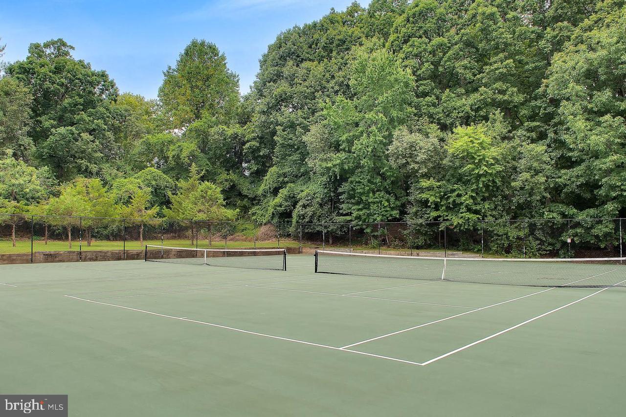 OLD BRIDGE ESTATES - Residential Lease