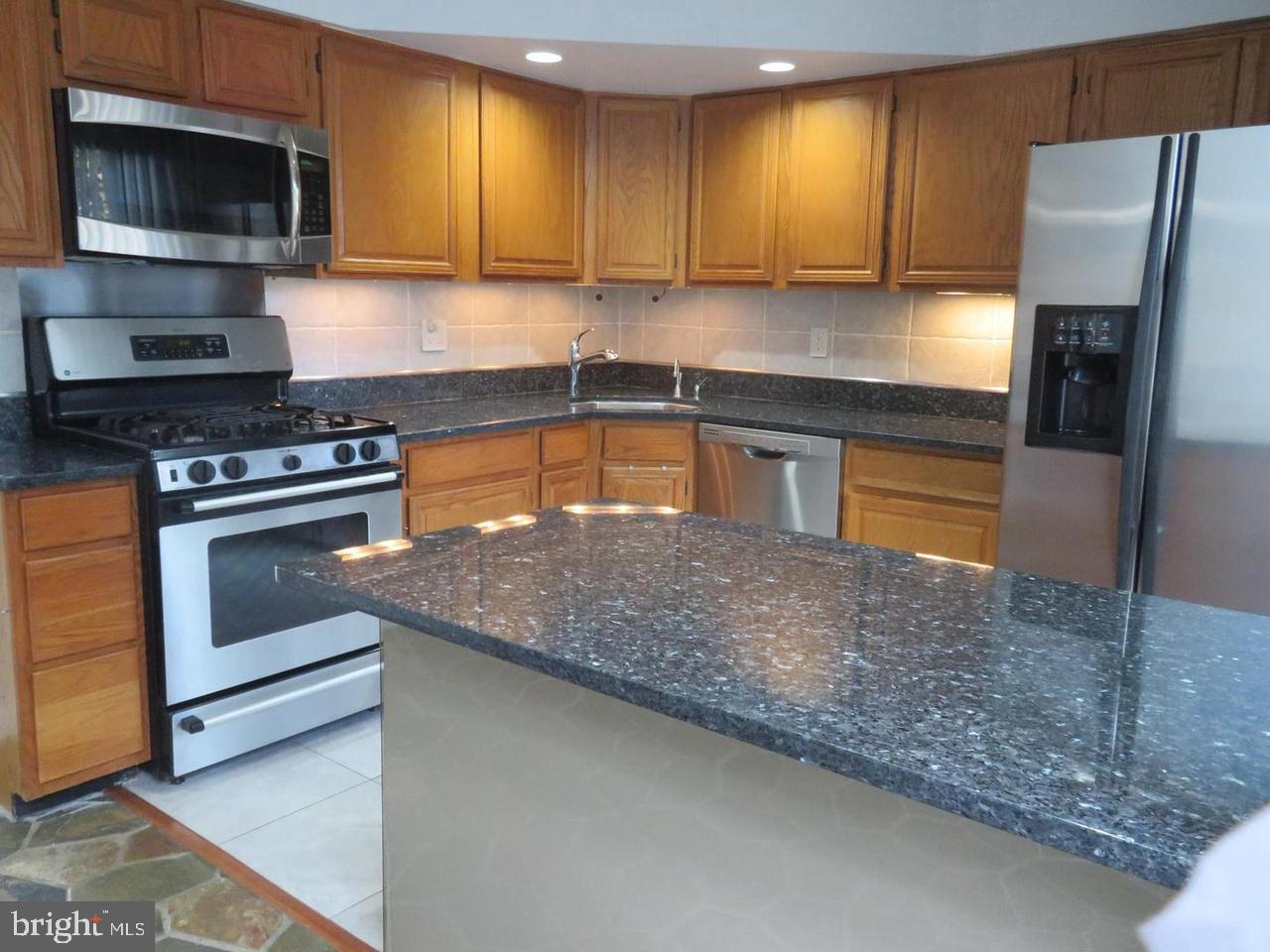 OLD BRIDGE ESTATES - Residential Lease