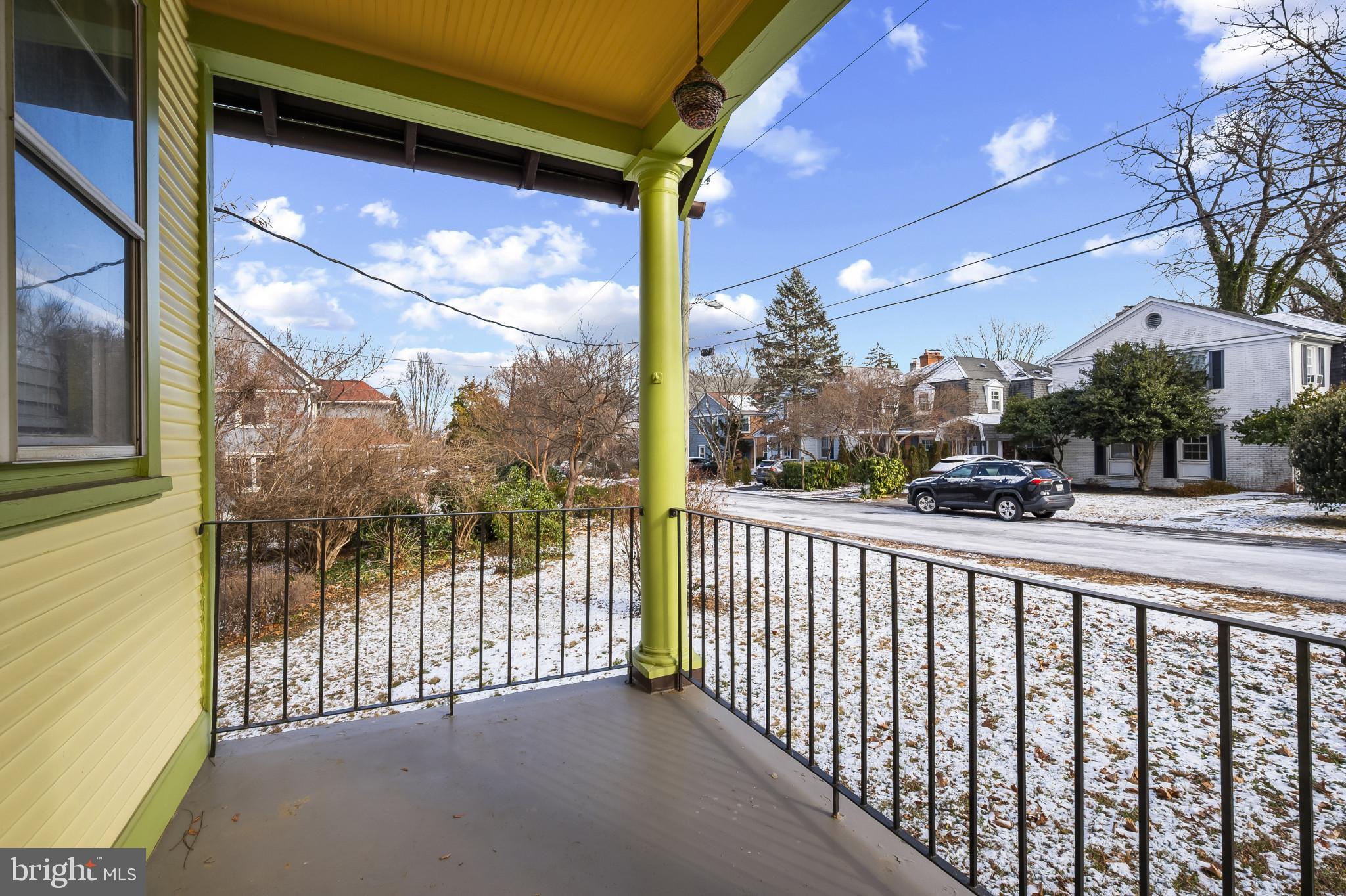 ALTA VISTA - Residential