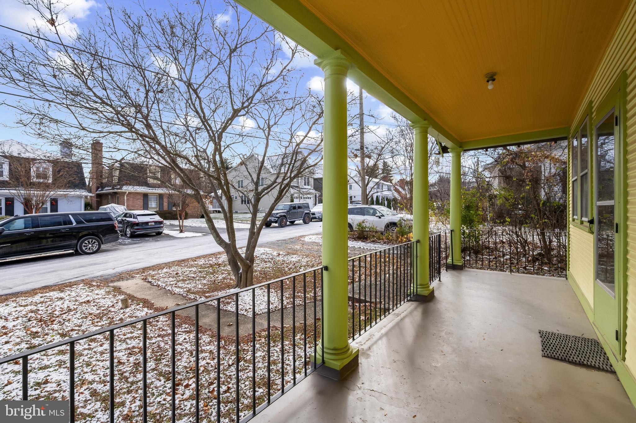 ALTA VISTA - Residential