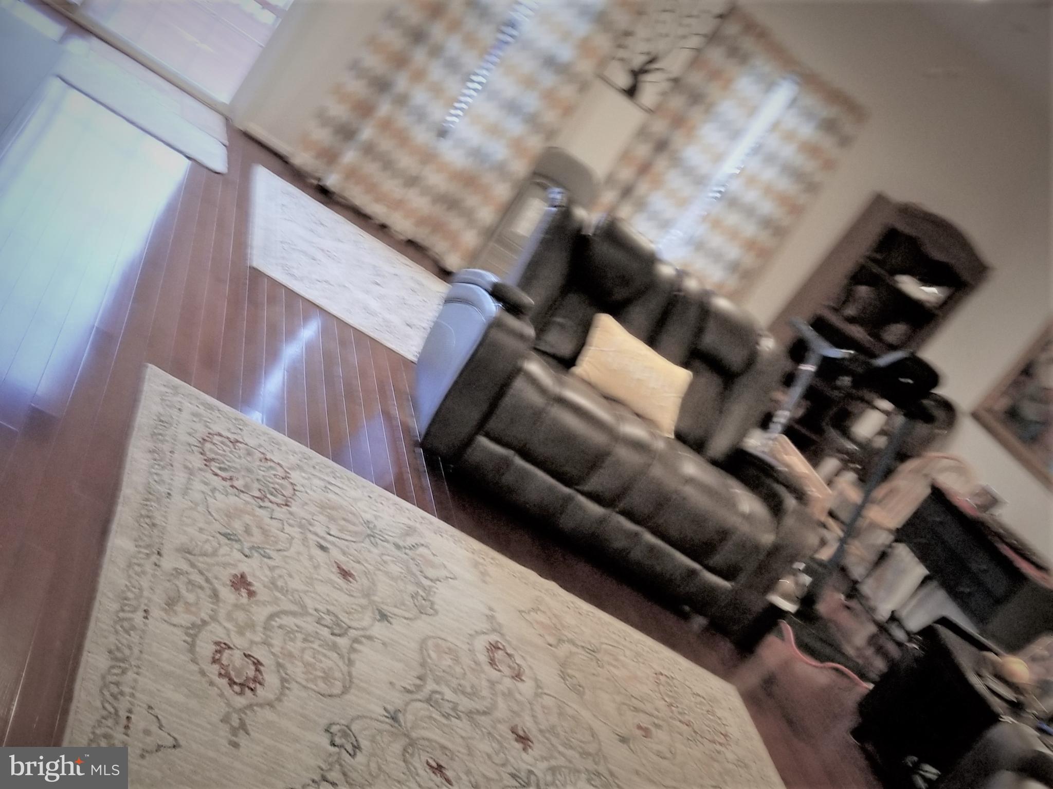 CLINTON - Residential