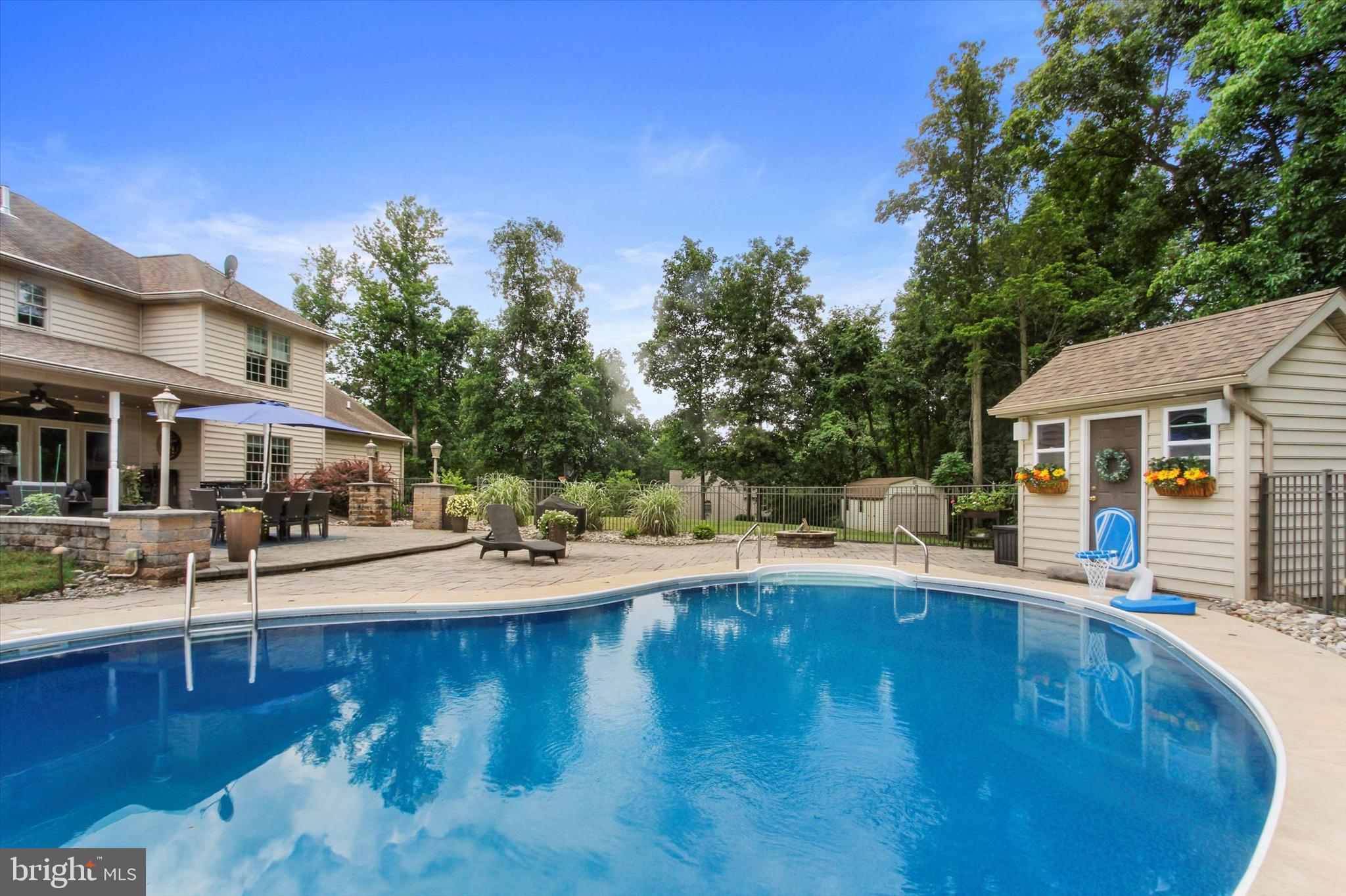 NORTH HOPEWELL - Residential