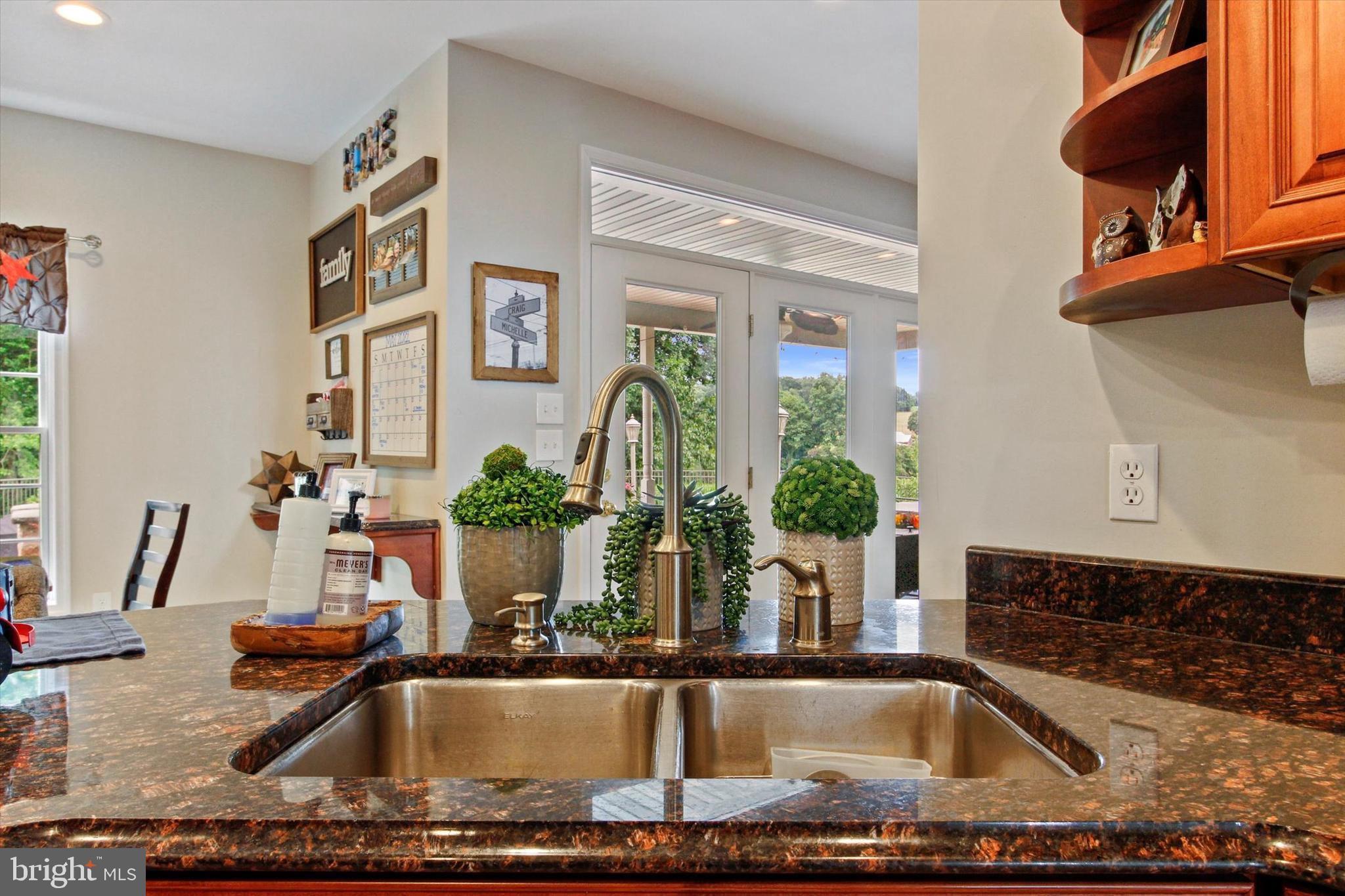 NORTH HOPEWELL - Residential