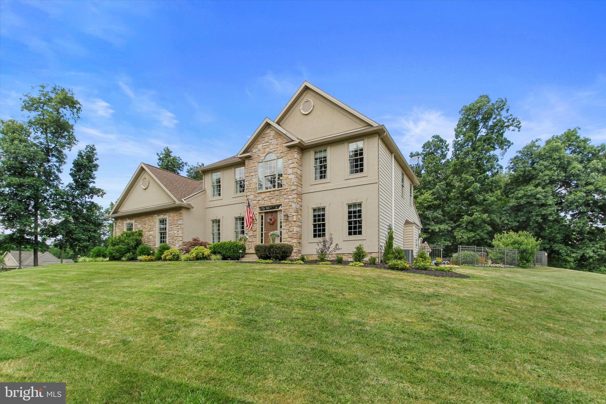 NORTH HOPEWELL - Residential