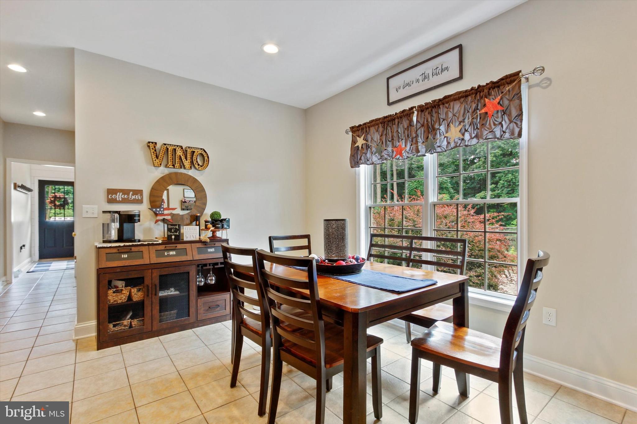 NORTH HOPEWELL - Residential