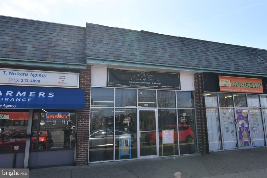 This highly exposed, well maintained 1546 Wadsworth Ave property is waiting for an investor/business entrepreneur for an income producing business.  There is a heavy foot traffic shopping area close to Cheltenham Ave and convenient access to RT 611, Rt 309 and PA-Turnpike.  There is a basement for storage space and the parking lot in the rear of the building has access from Pickering Rd.