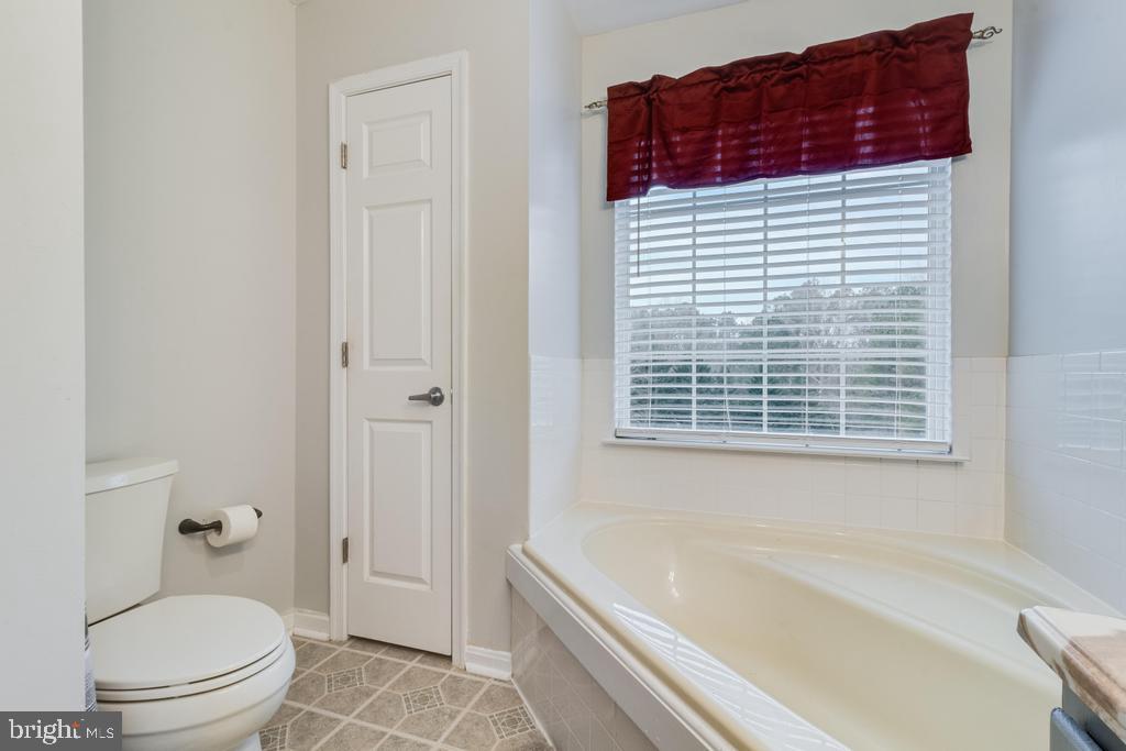 JOHNSON FARM ESTATES - Residential