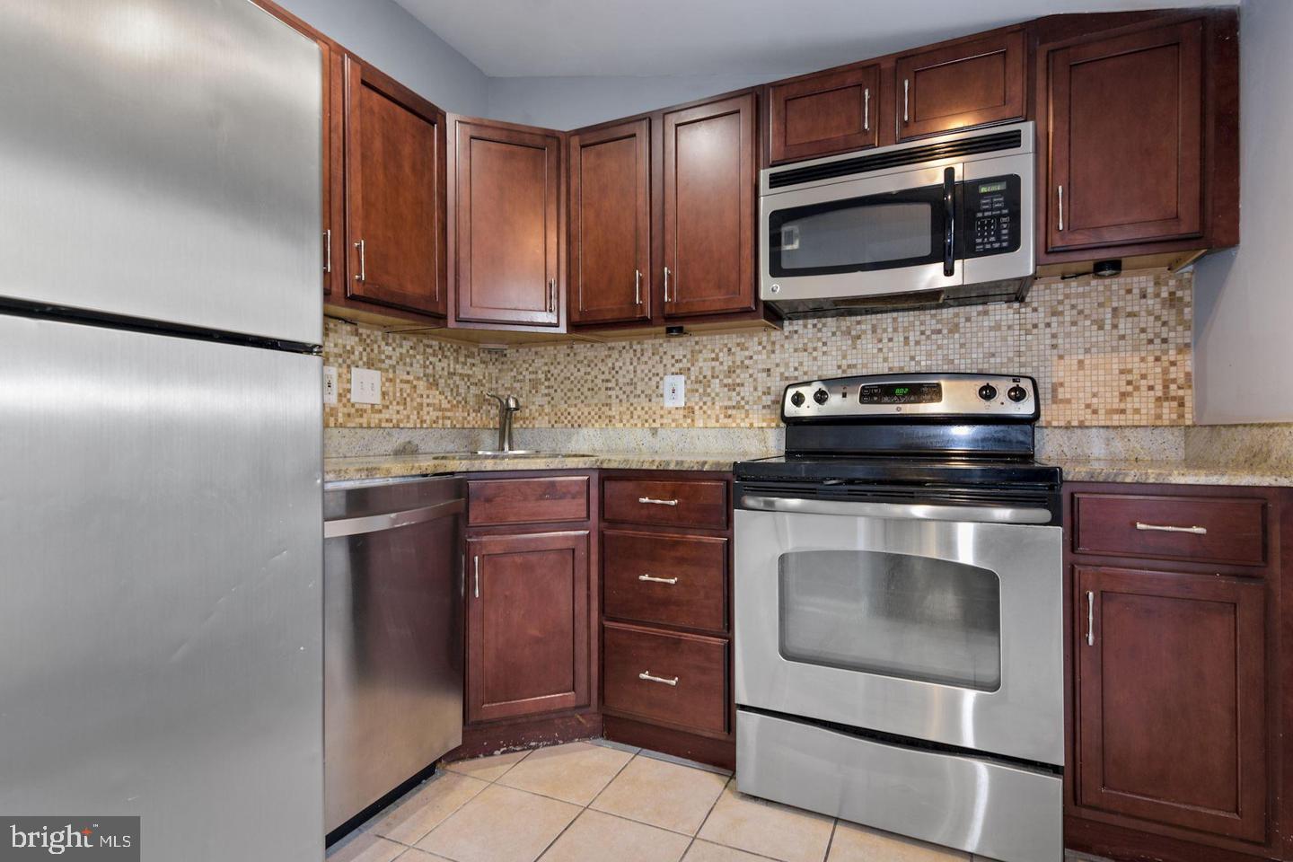 CANTON - Residential Lease