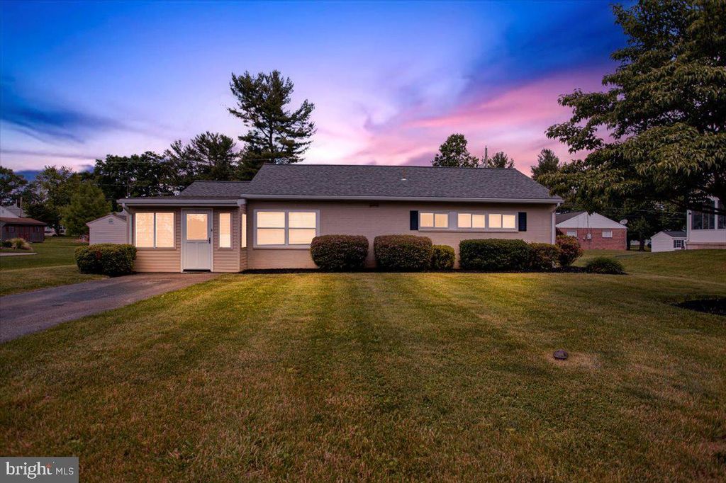 Photo of 111 Ann Avenue, Landisville, PA 17538 (MLS # PALA2051736)