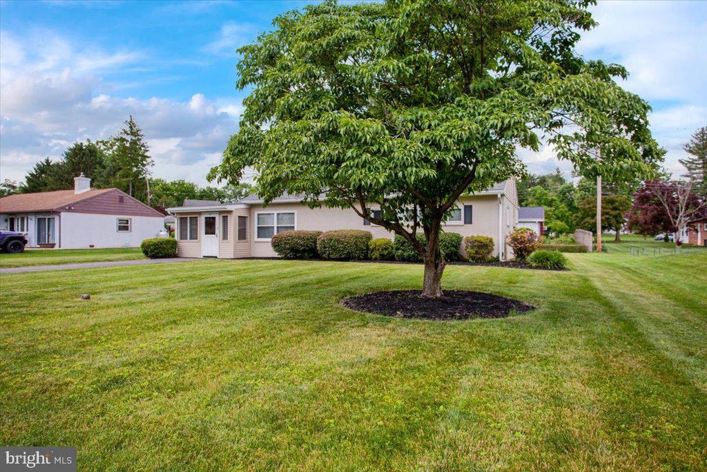 Photo of 111 Ann Avenue, Landisville, PA 17538 (MLS # PALA2051736)