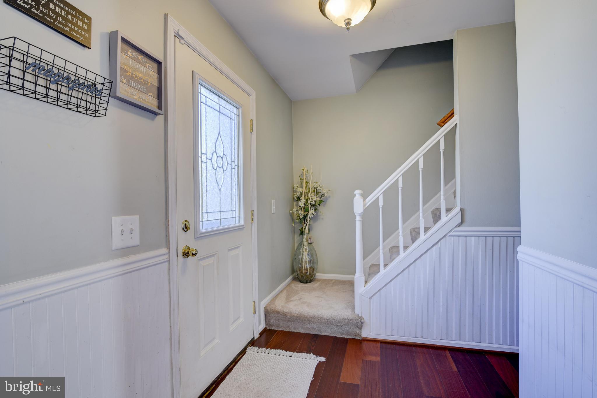 LONDON TOWN WEST - Residential