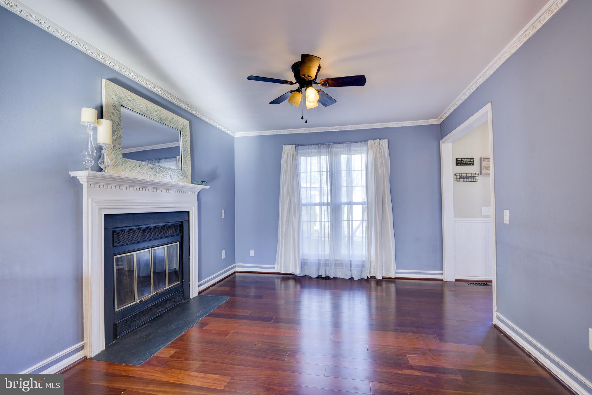 LONDON TOWN WEST - Residential