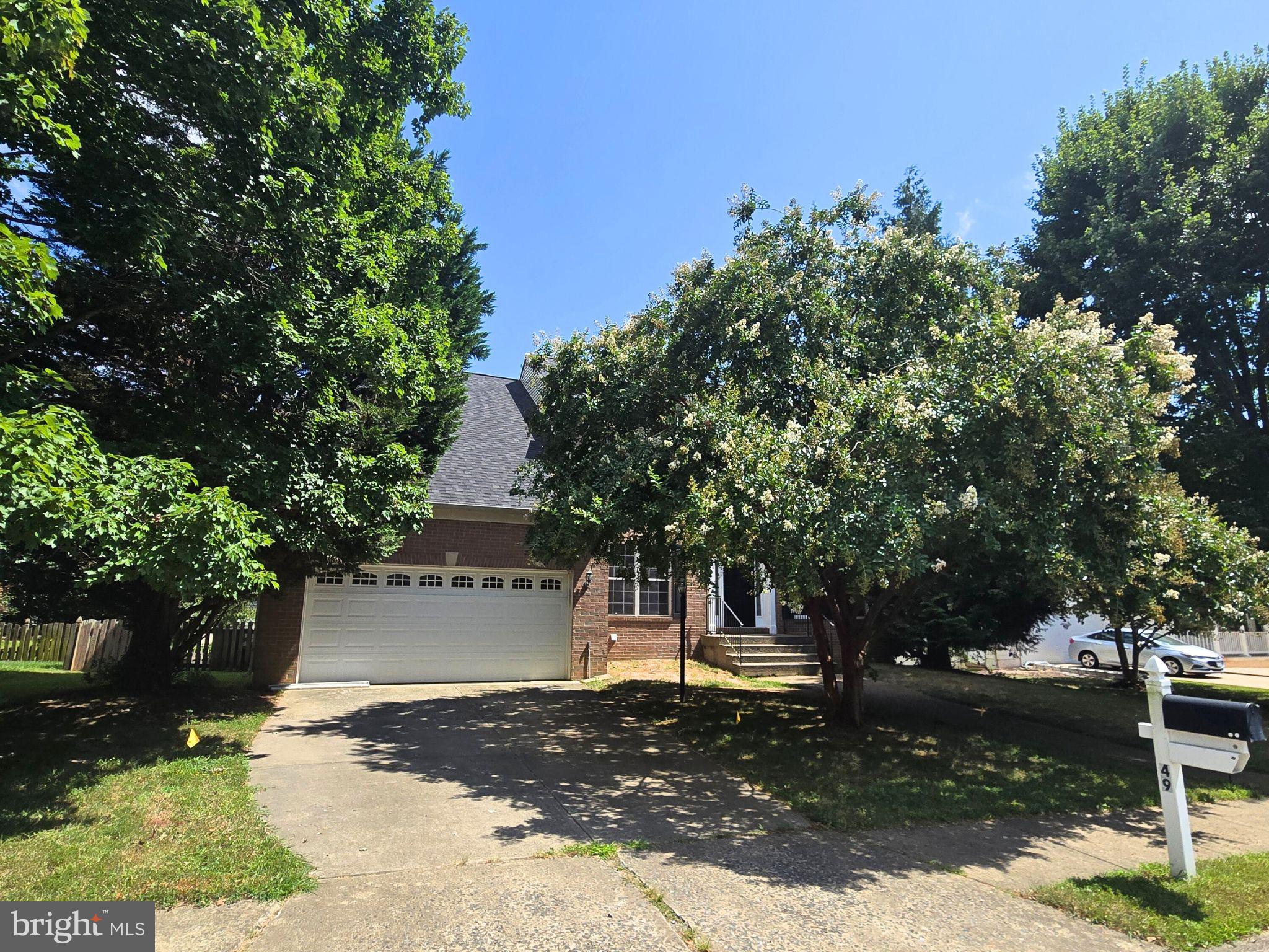 STAFFORD LAKES - Residential