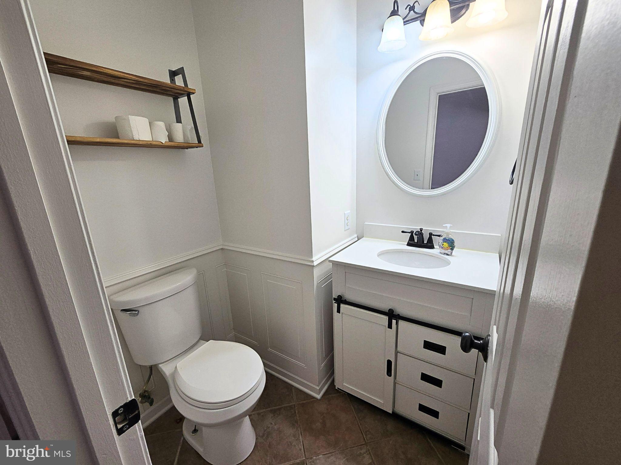 STAFFORD LAKES - Residential