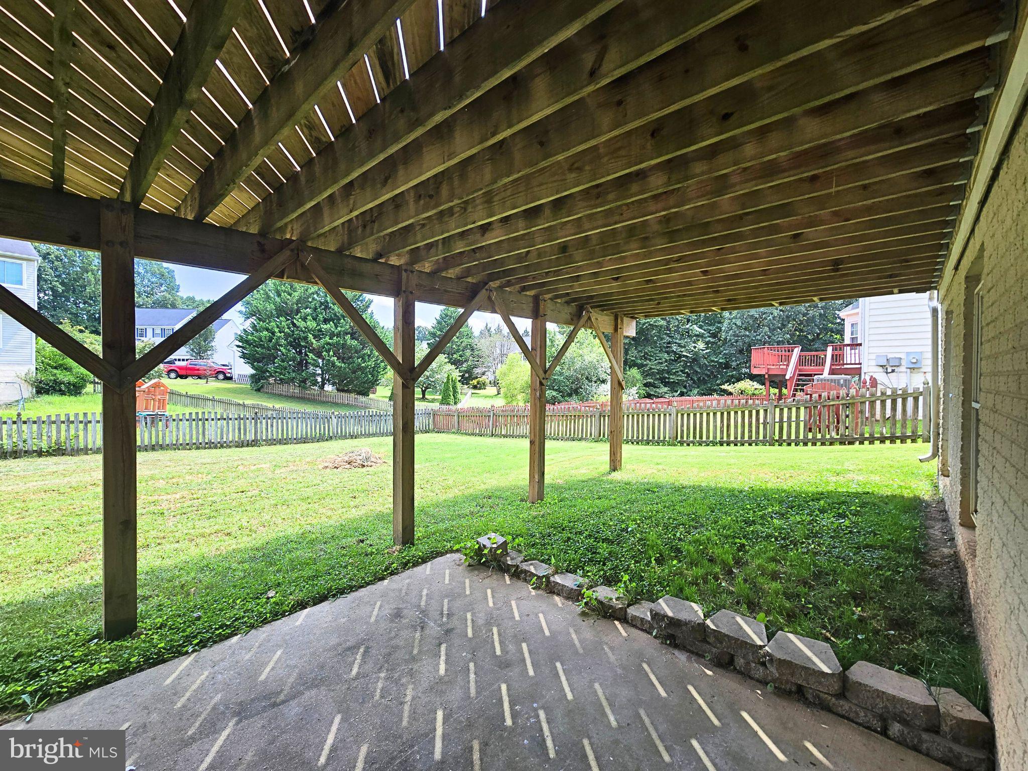 STAFFORD LAKES - Residential