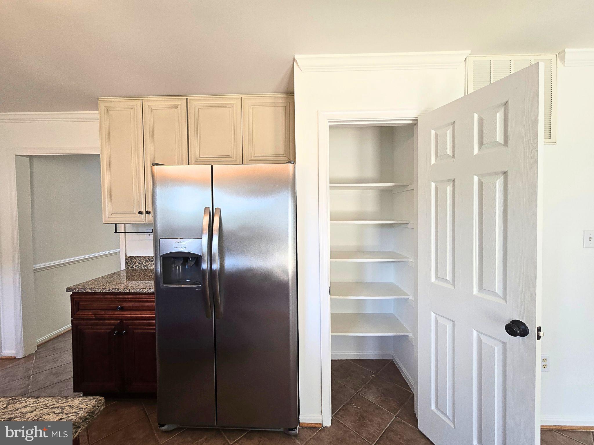 STAFFORD LAKES - Residential