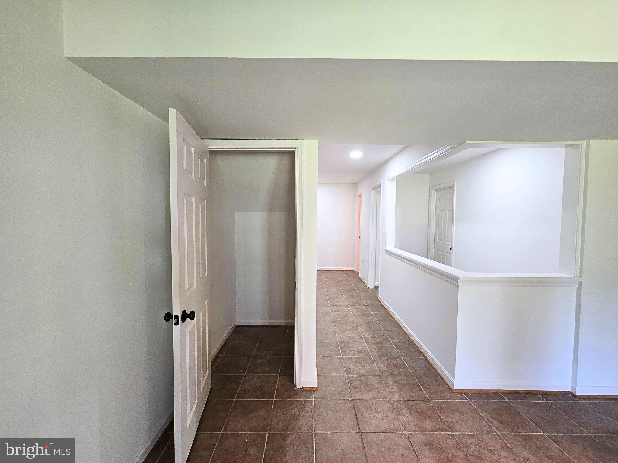 STAFFORD LAKES - Residential