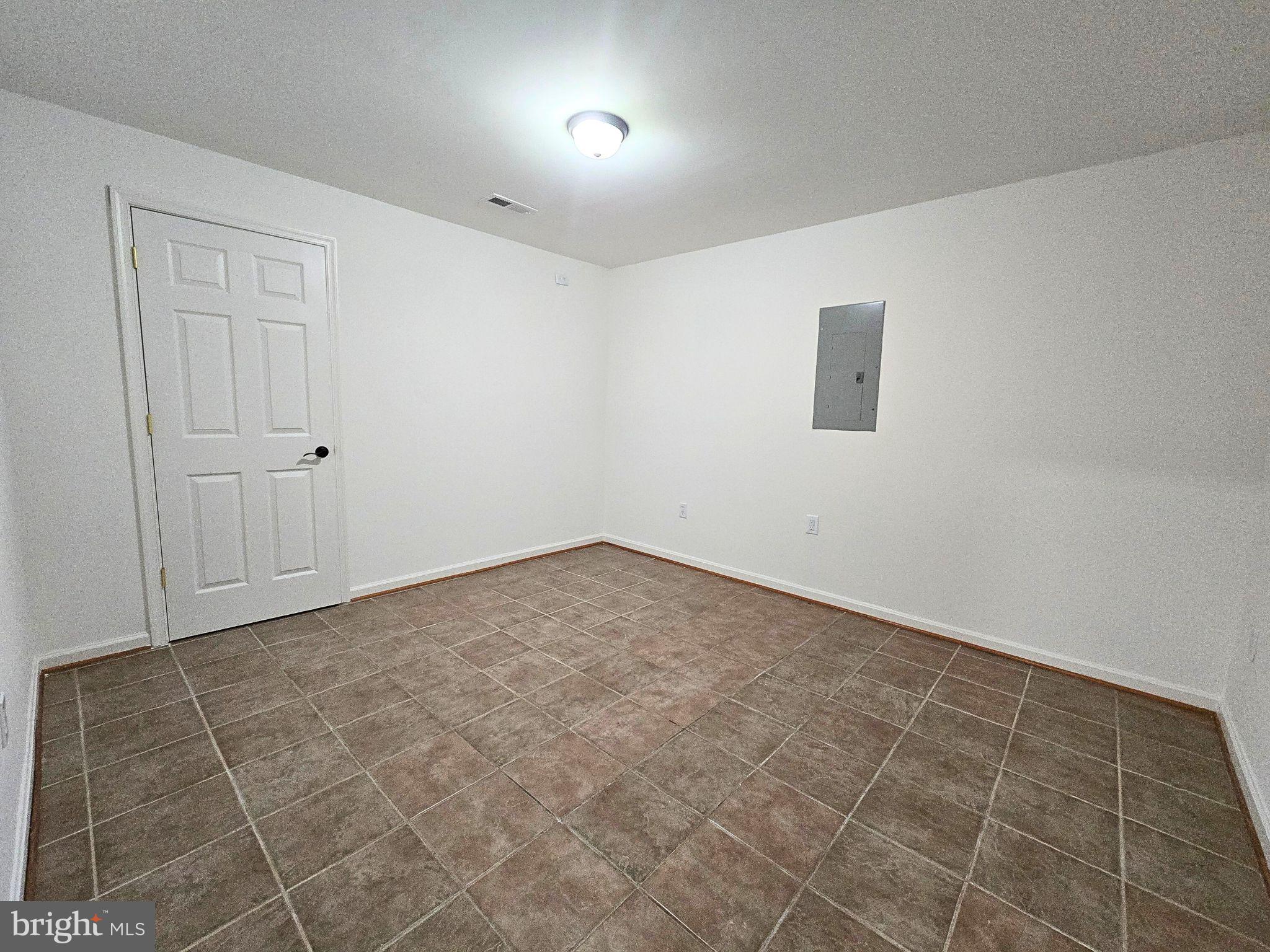 STAFFORD LAKES - Residential