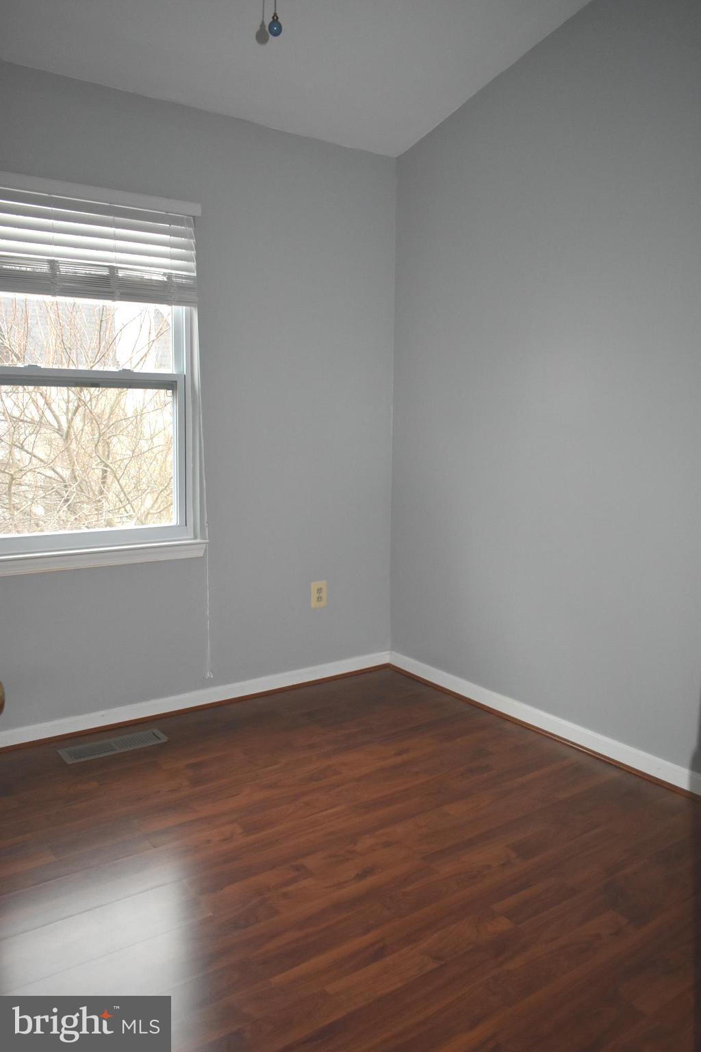 POTOMAC - Residential Lease