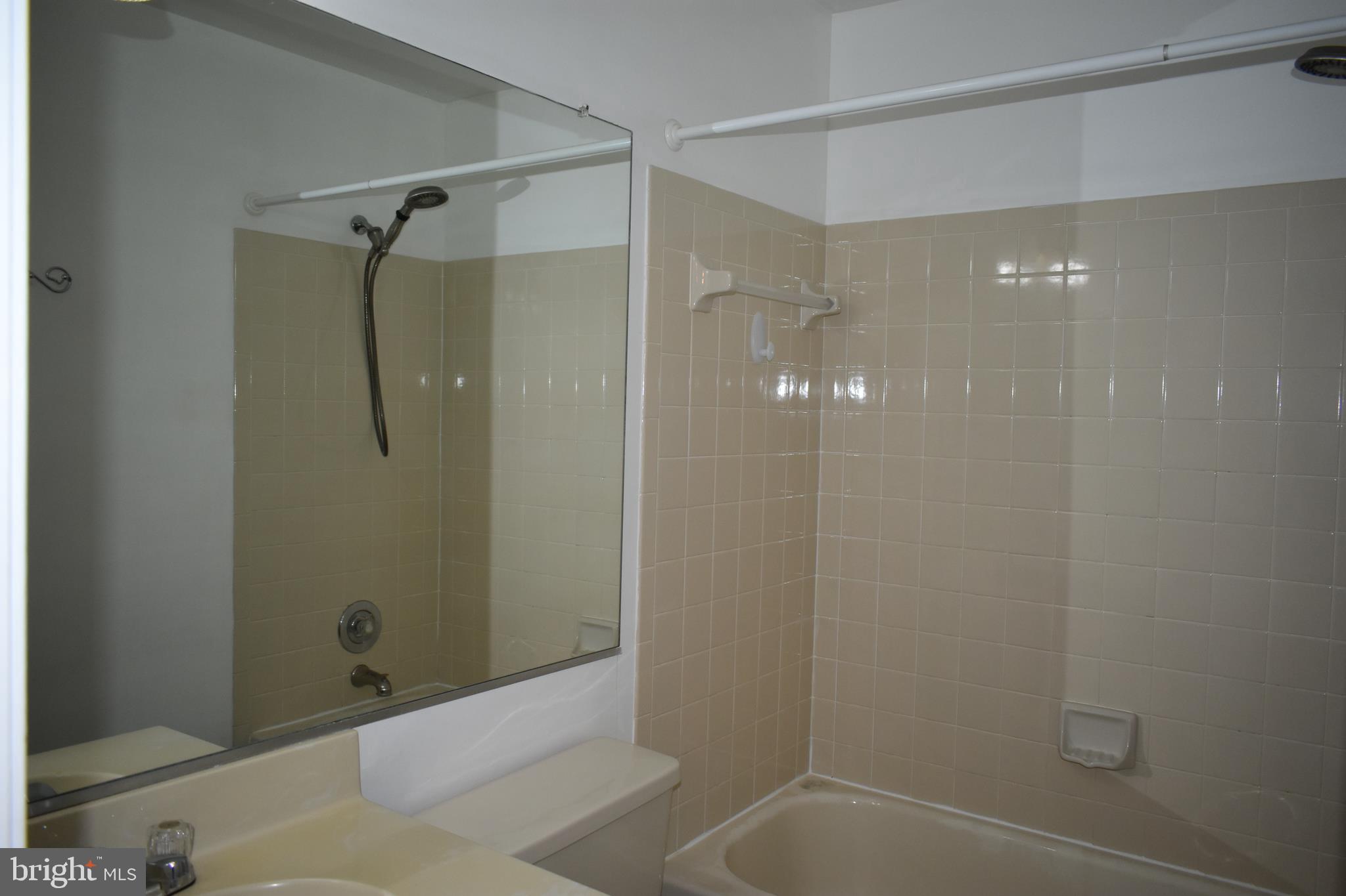 POTOMAC - Residential Lease