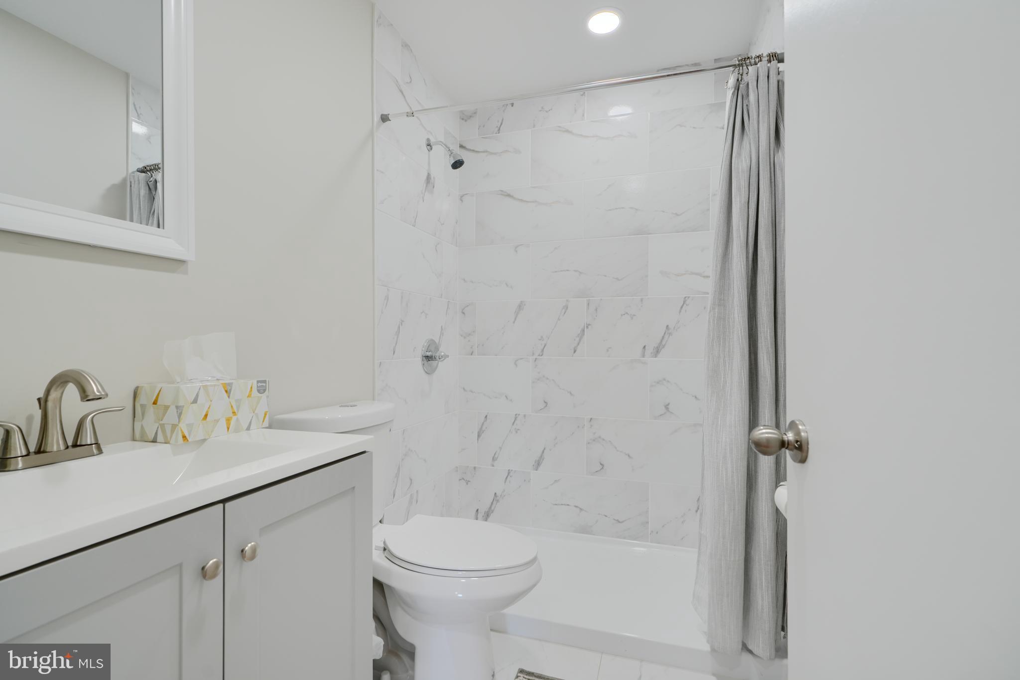 KENMORE FARMS - Residential