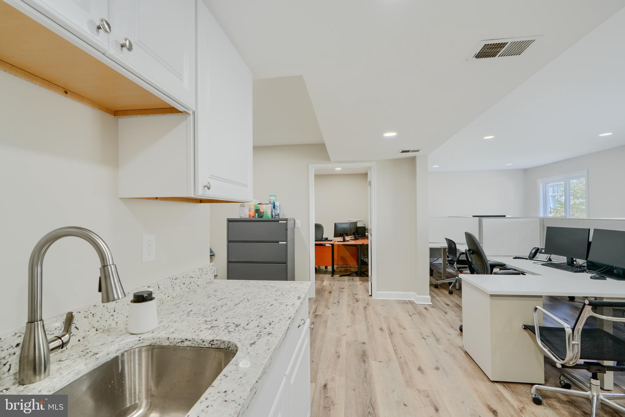 KENMORE FARMS - Residential