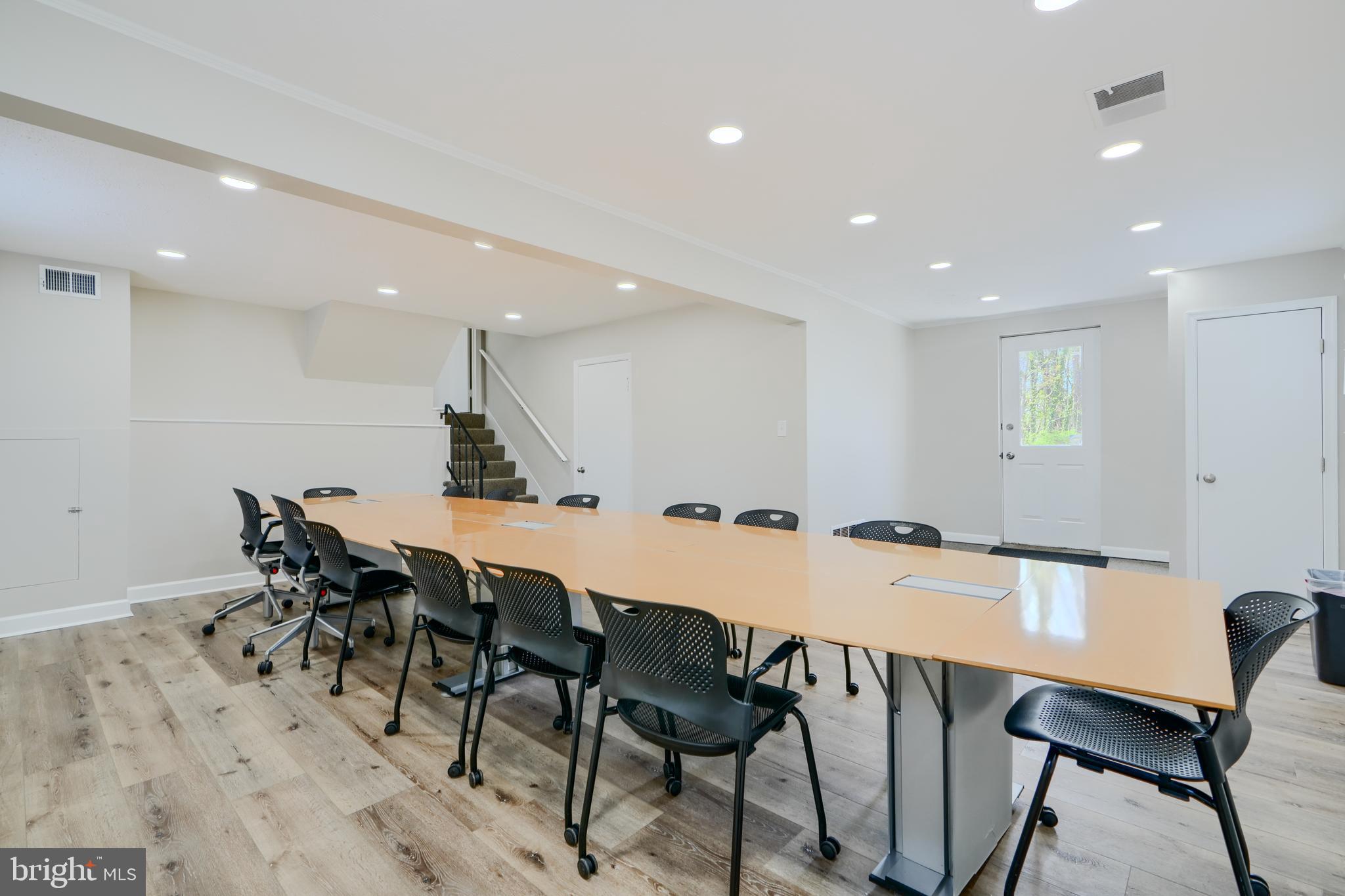 KENMORE FARMS - Residential