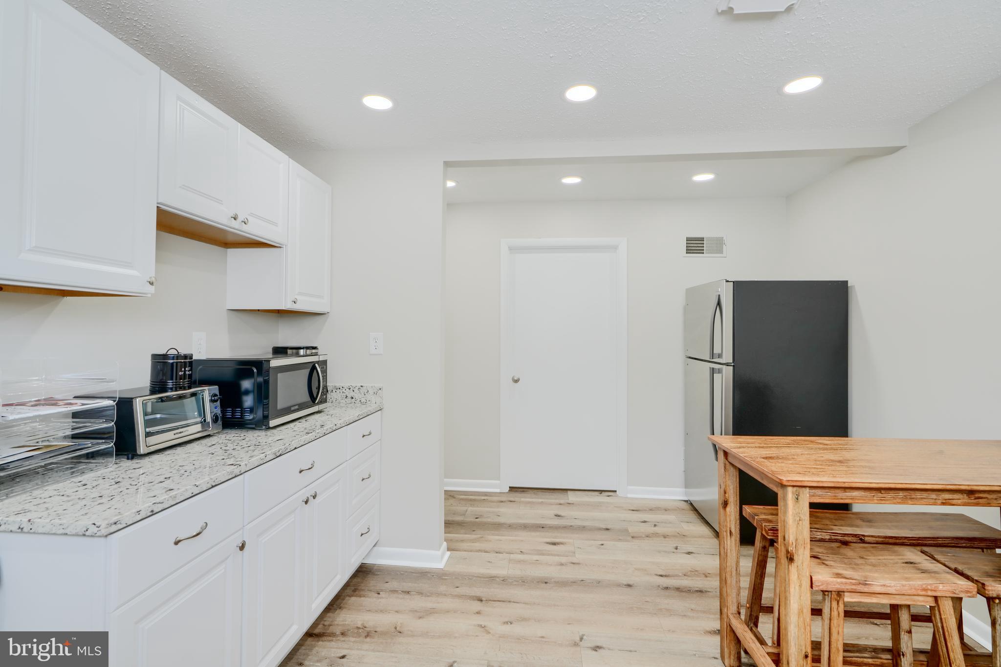 KENMORE FARMS - Residential