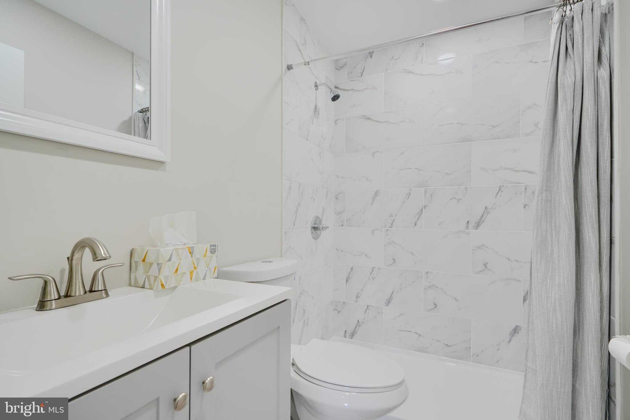 KENMORE FARMS - Residential