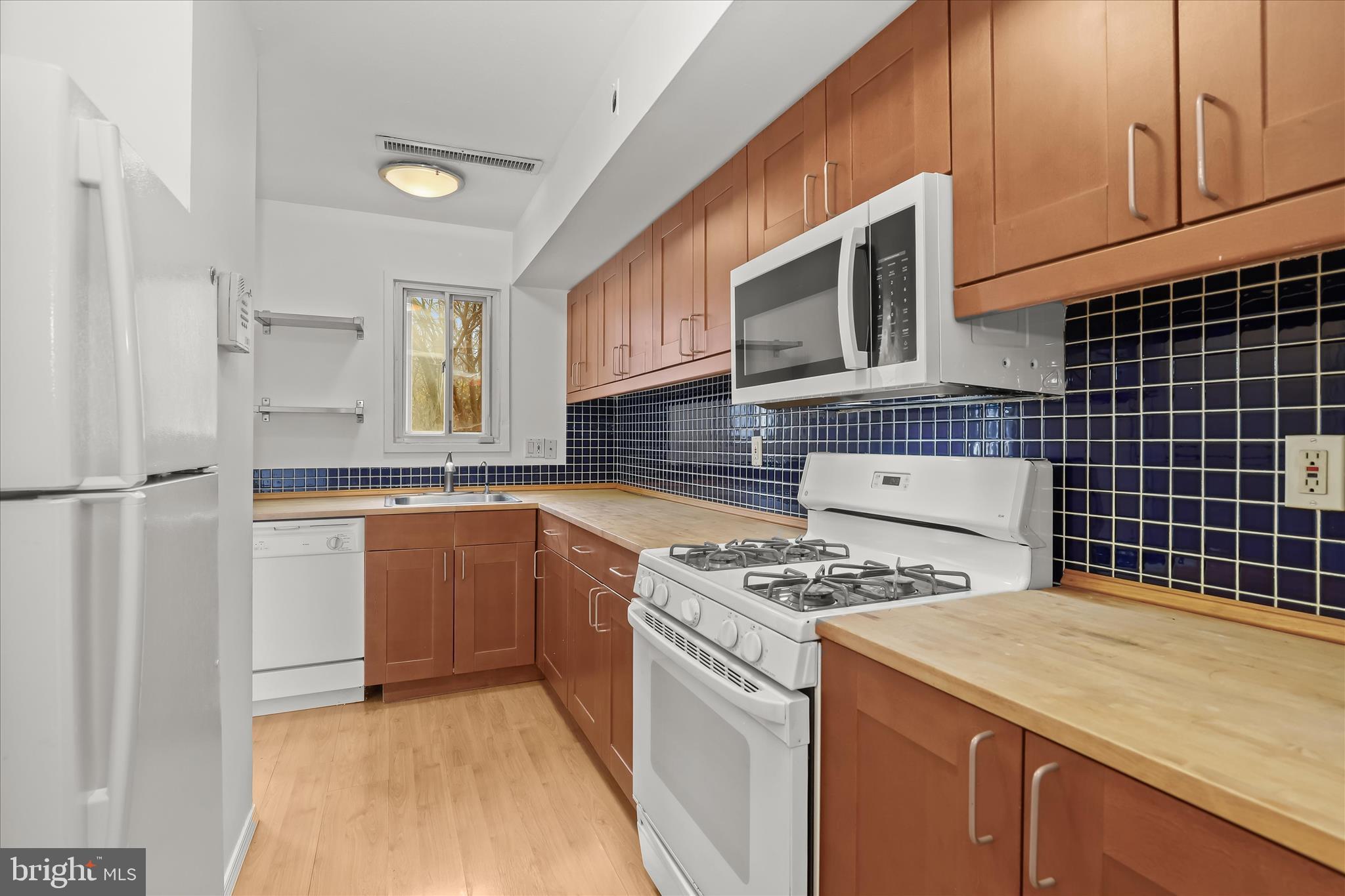 1937 GREENBERRY ROAD