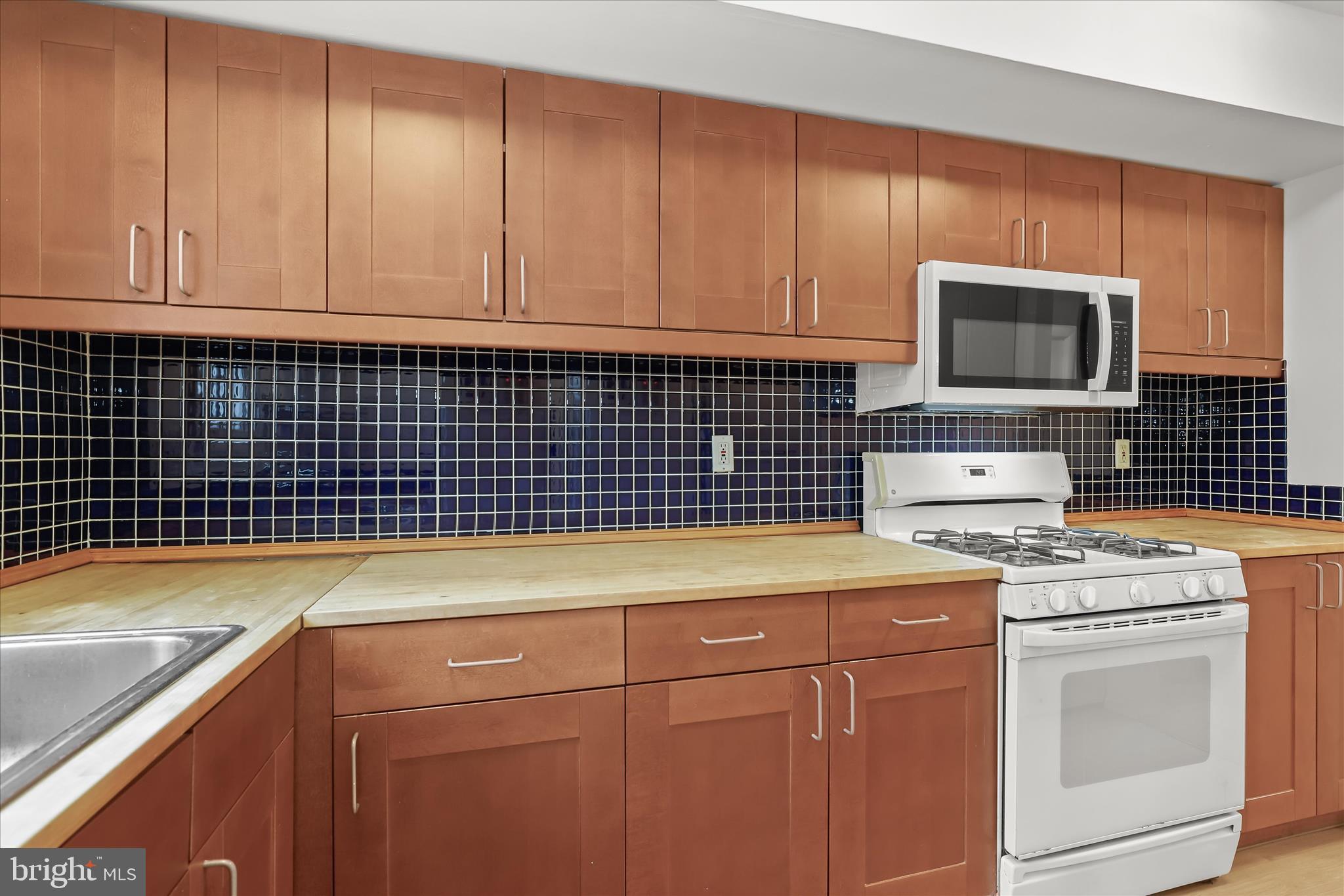 1937 GREENBERRY ROAD