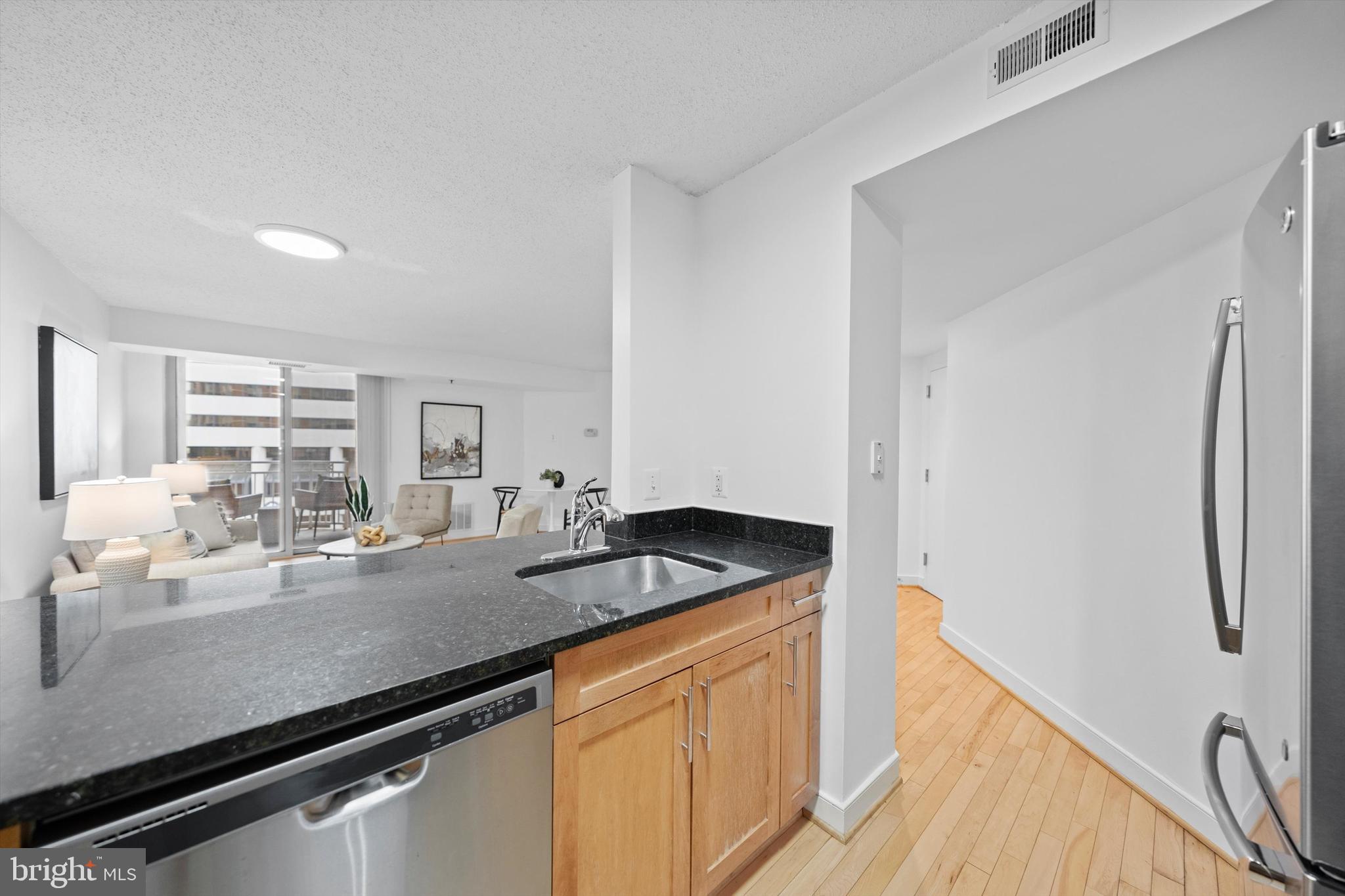 DOWNTOWN BETHESDA - Residential