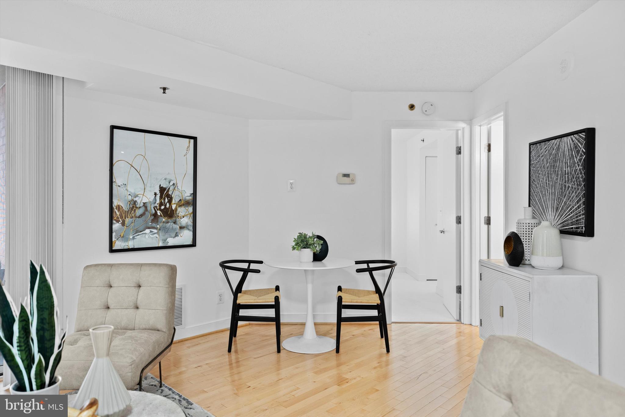 DOWNTOWN BETHESDA - Residential