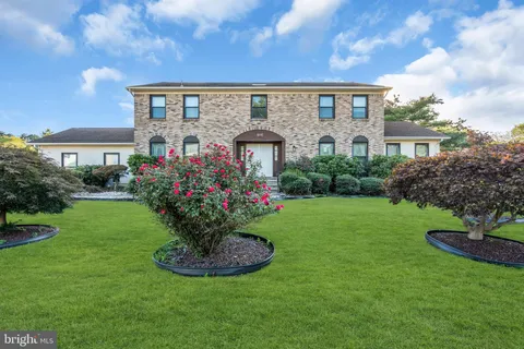 104 Robin Drive, Hamilton, NJ 08619 - MLS#: NJME2065240