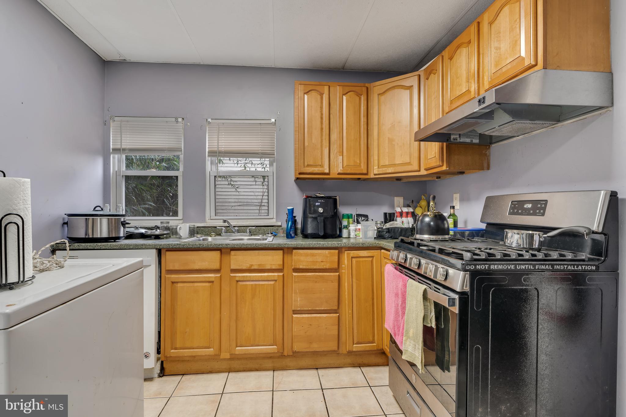 317-319 WALNUT STREET