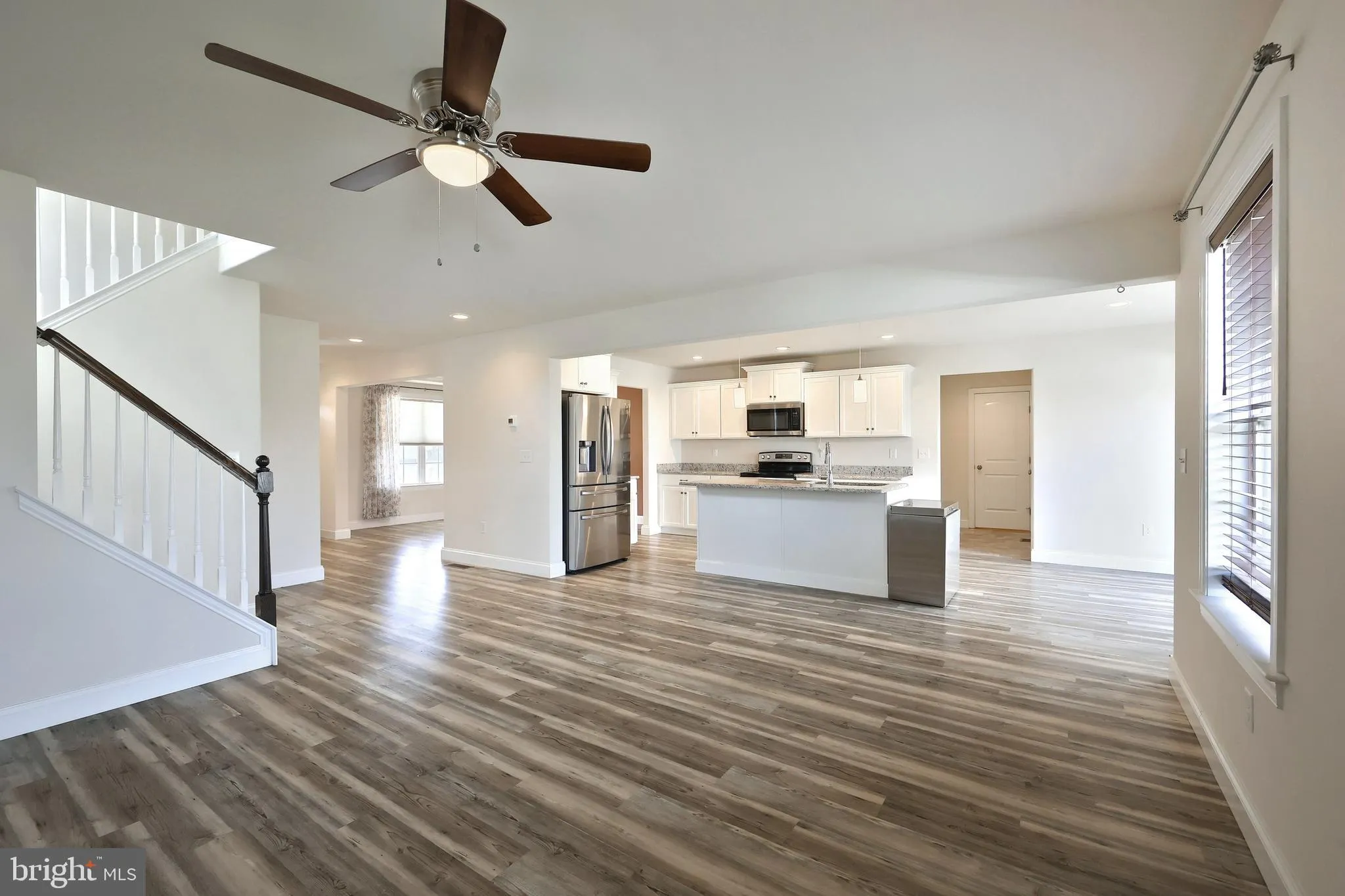 Mount Wolf, Pennsylvania 17347, United States, 4 Bedrooms Bedrooms, ,3 BathroomsBathrooms,Residential,Pending,241310