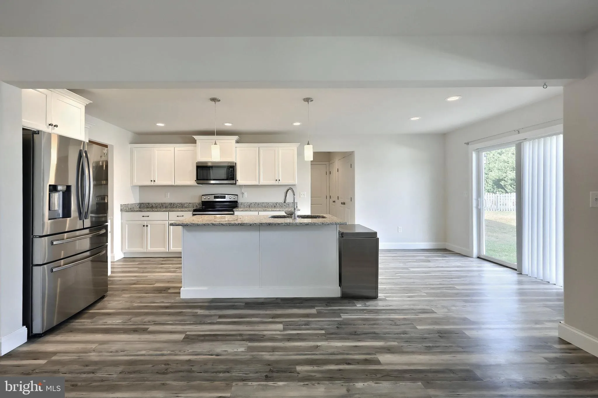 Mount Wolf, Pennsylvania 17347, United States, 4 Bedrooms Bedrooms, ,3 BathroomsBathrooms,Residential,Pending,241310