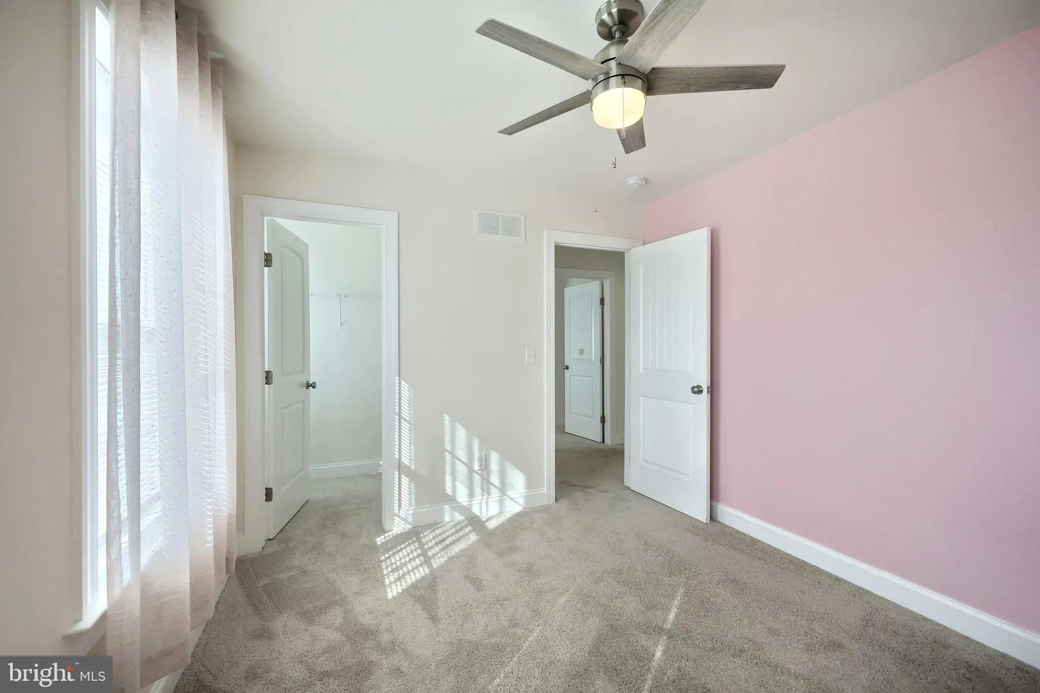 Mount Wolf, Pennsylvania 17347, United States, 4 Bedrooms Bedrooms, ,3 BathroomsBathrooms,Residential,Pending,241310