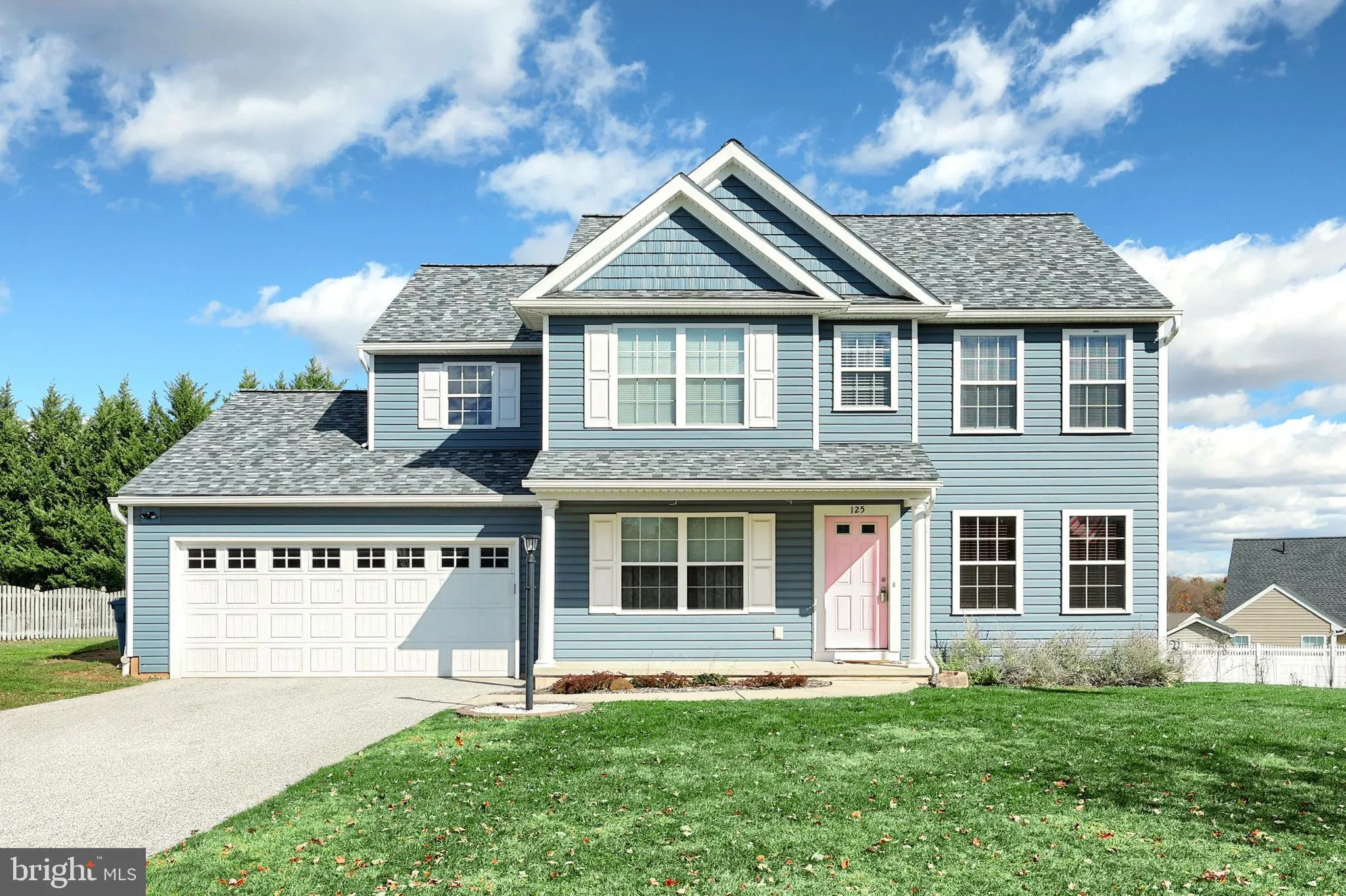 Mount Wolf, Pennsylvania 17347, United States, 4 Bedrooms Bedrooms, ,3 BathroomsBathrooms,Residential,Pending,241310