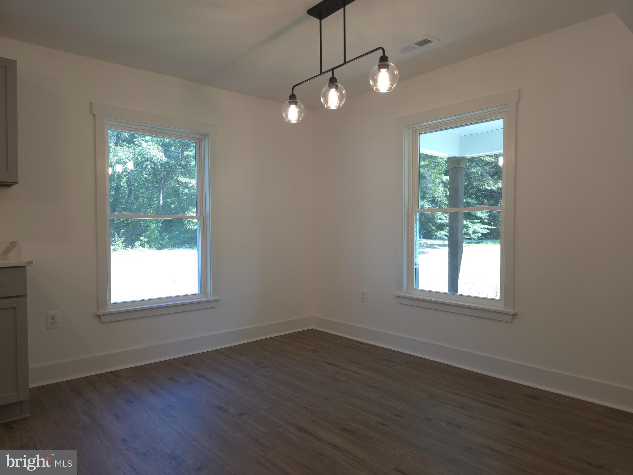 COURTHOUSE ROAD - Residential Lease