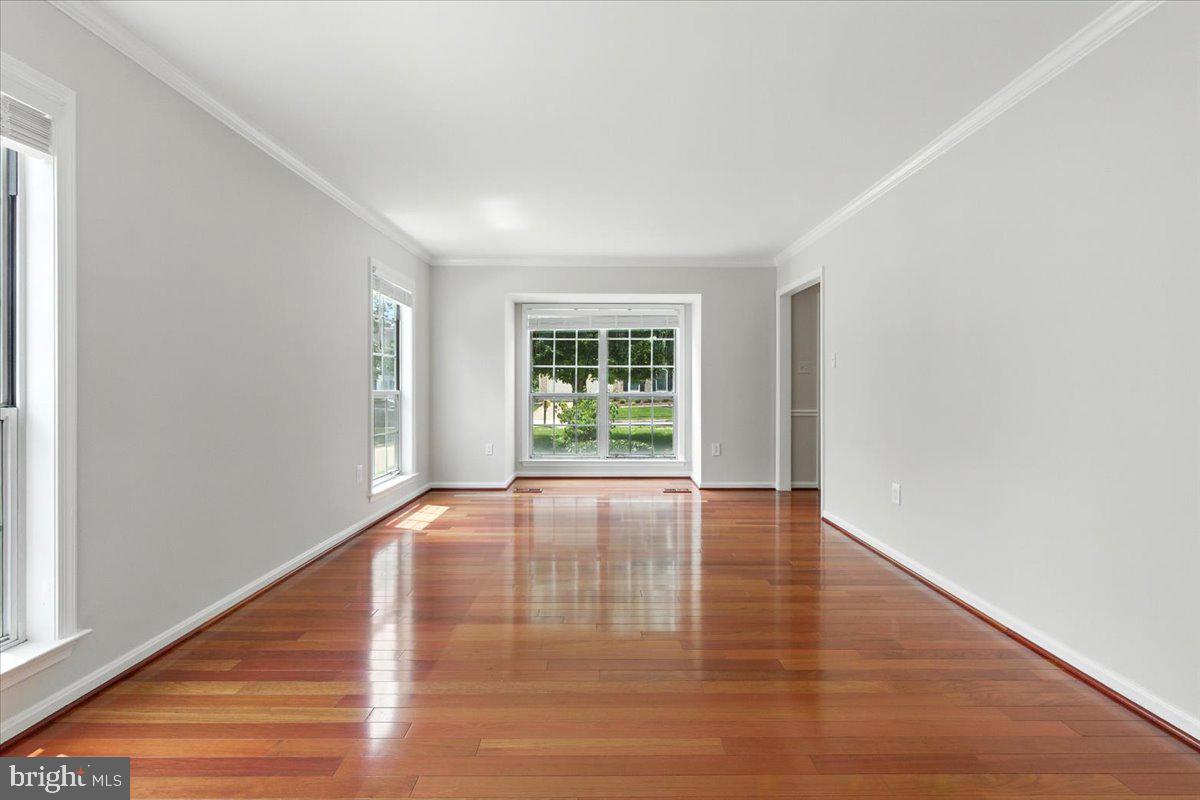 KINGSTREAM - Residential Lease