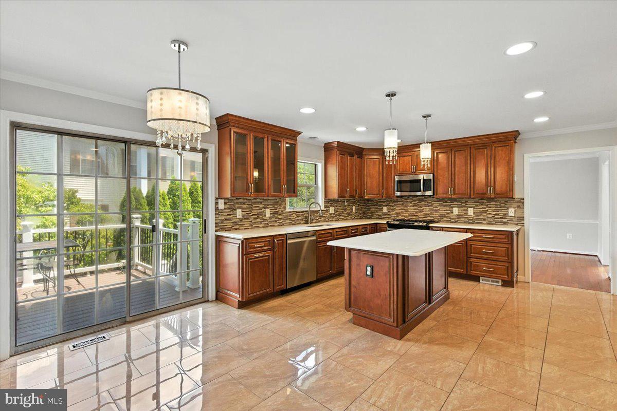 KINGSTREAM - Residential Lease