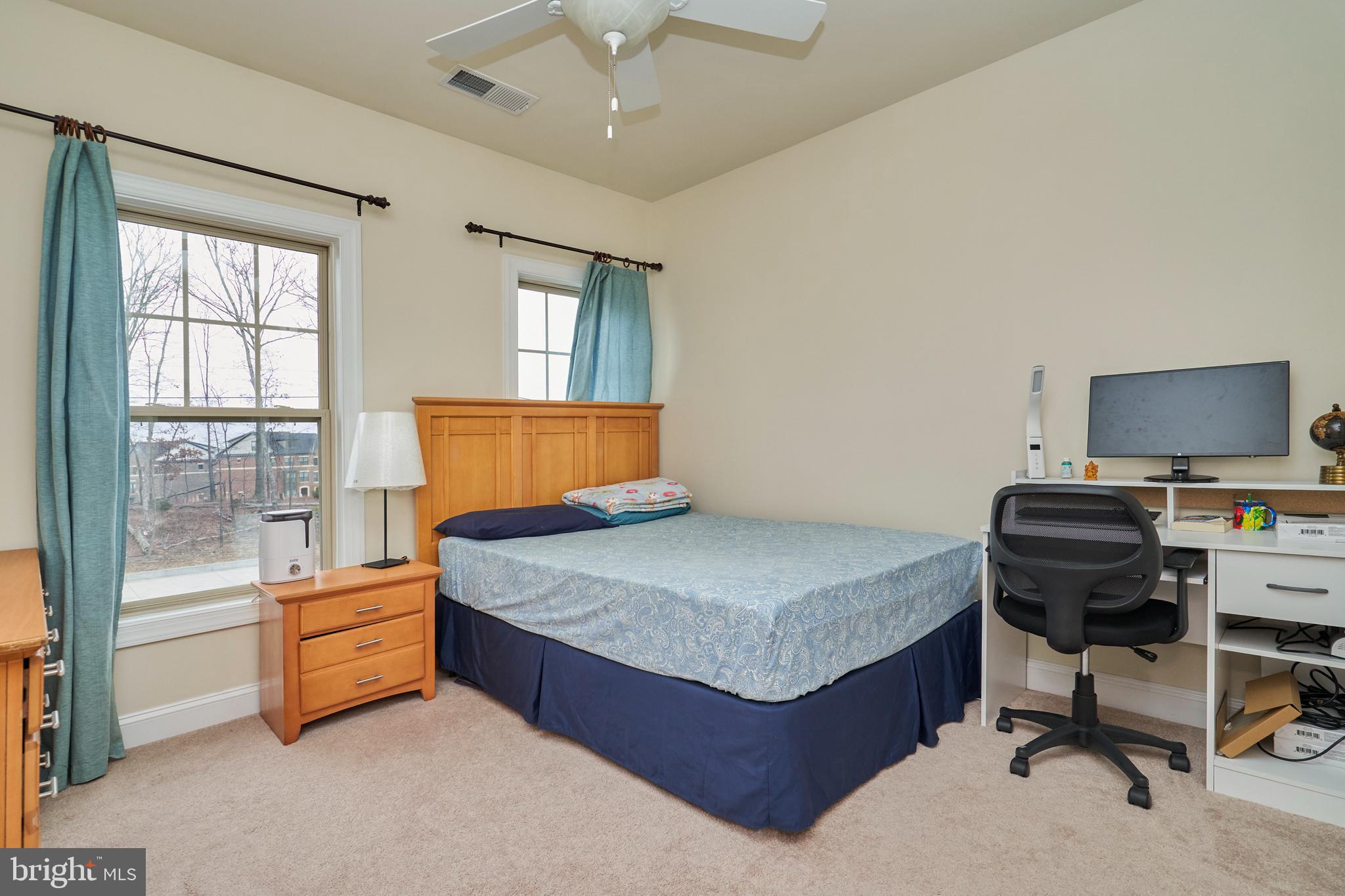 STATION VIEW - Residential Lease