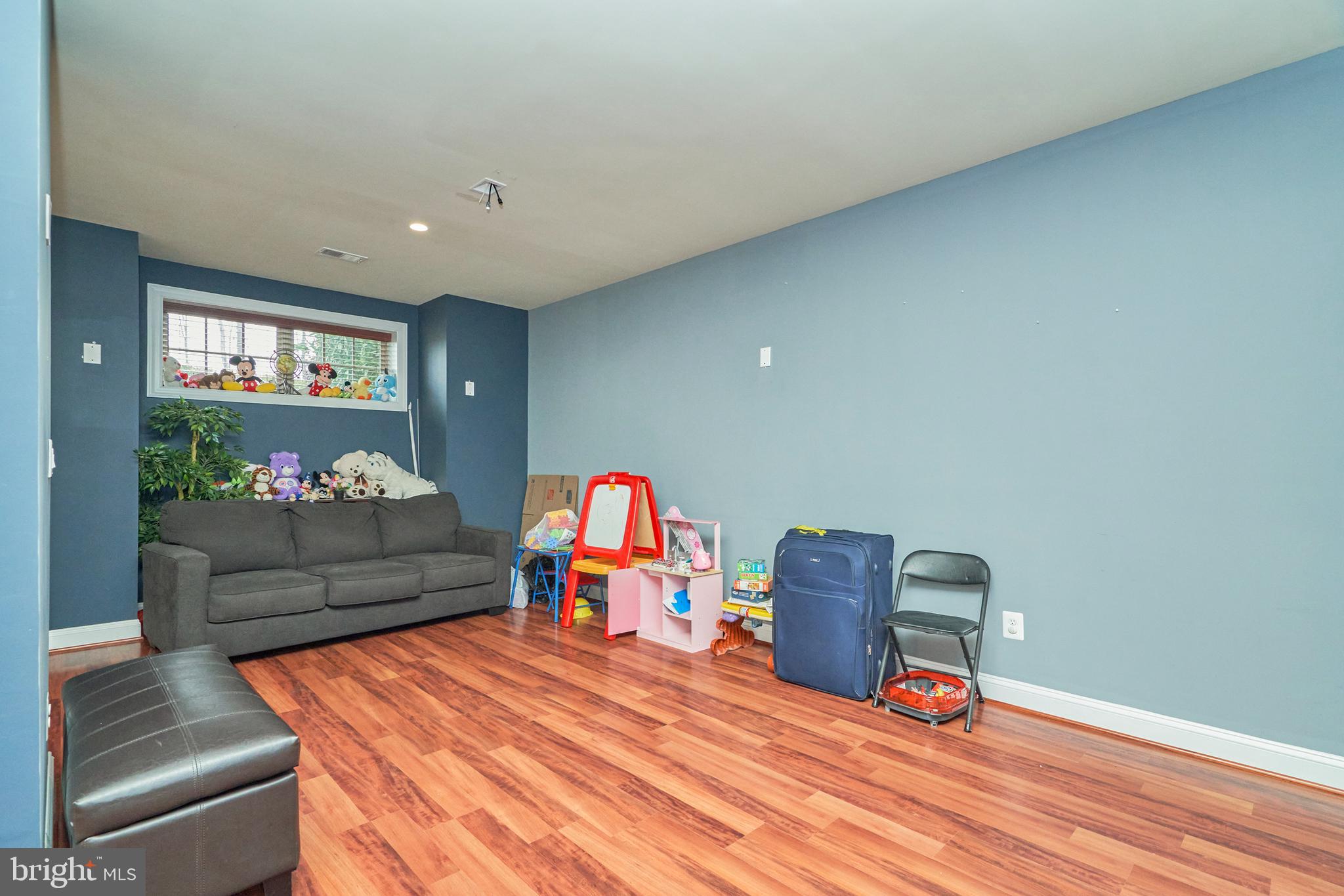 STATION VIEW - Residential Lease