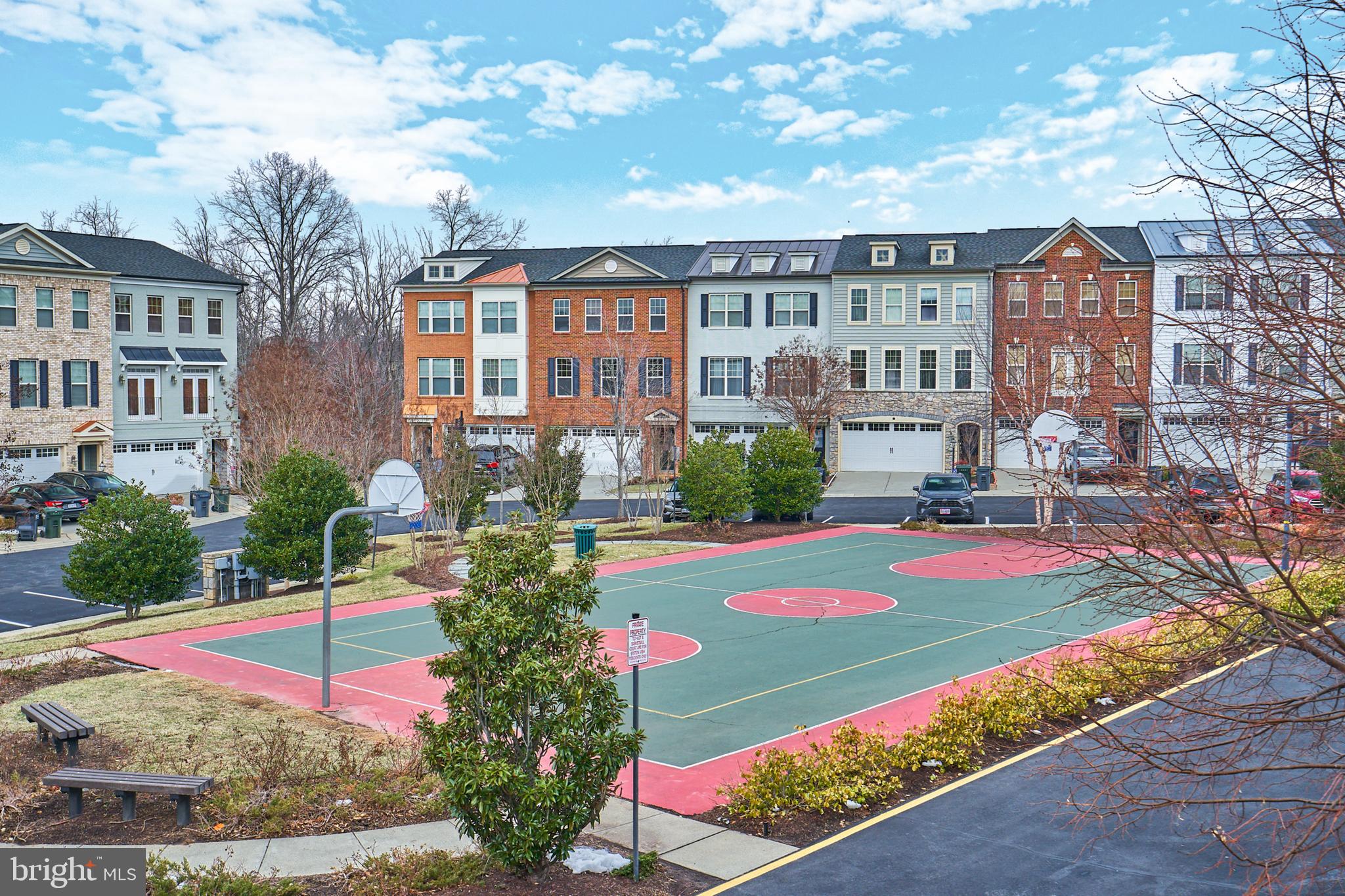 STATION VIEW - Residential Lease