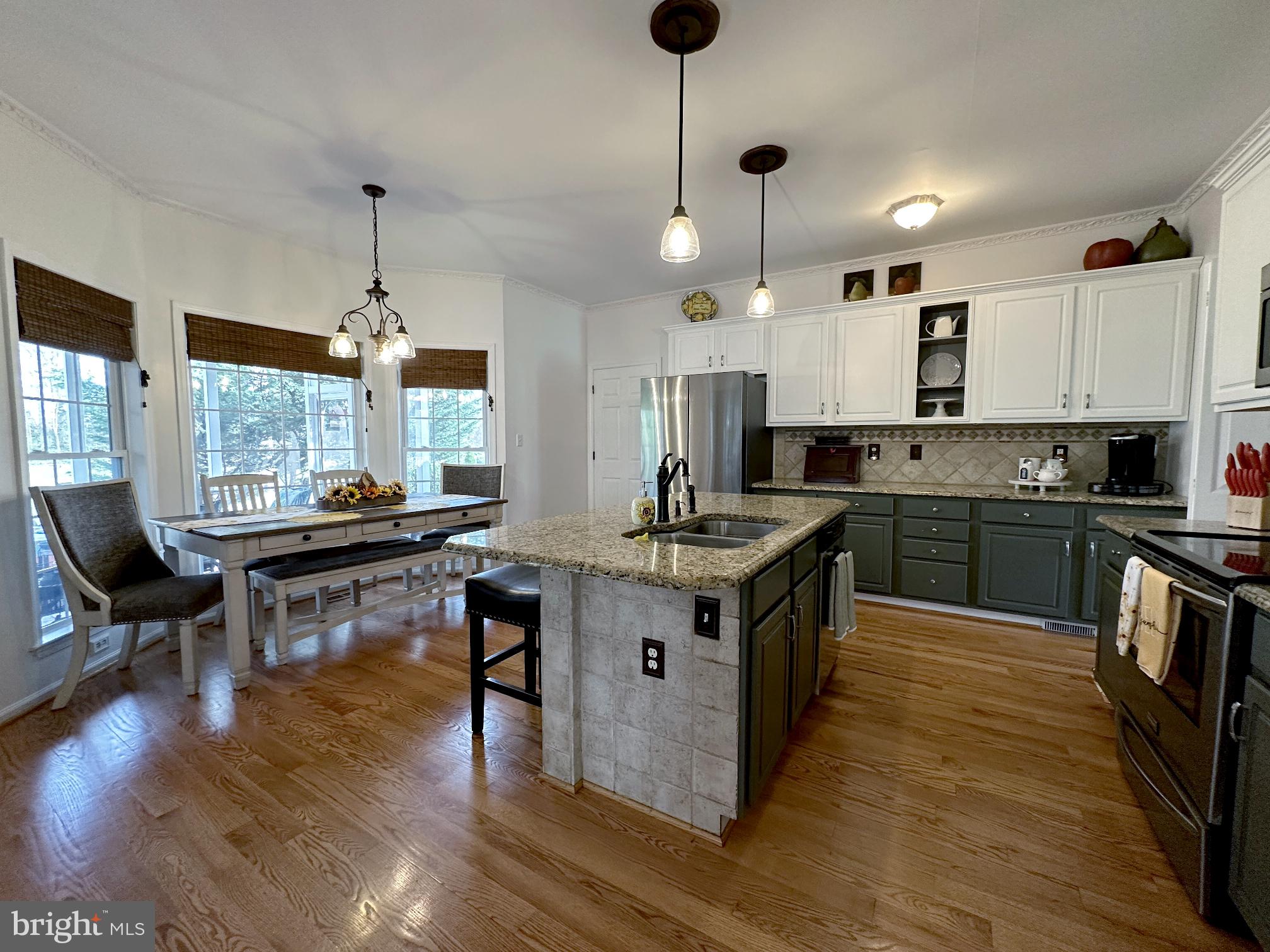 STONELEIGH - Residential