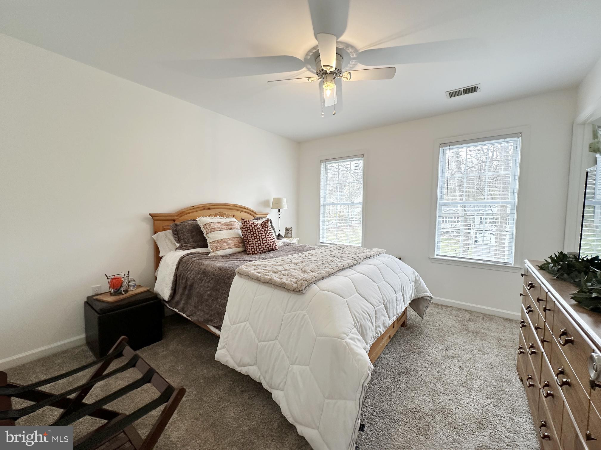 STONELEIGH - Residential